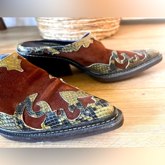 Donald Pliner Womens Size 6 Western Mule Couture Clogs - Picture 9 of 16